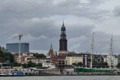 Bild_HamburgVomSchiffAus